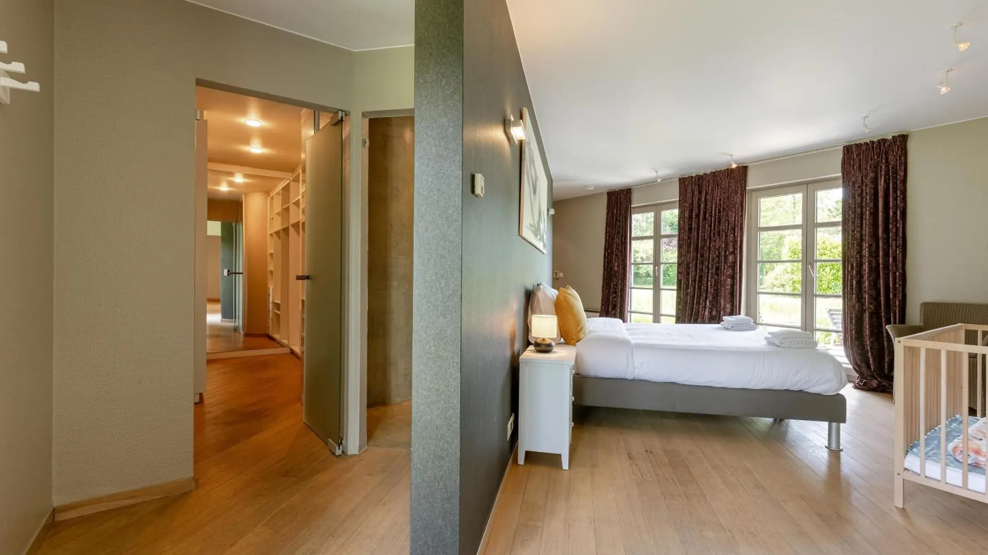 Astoria House Villa Gistel
